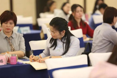 咨詢師實(shí)訓(xùn)班,讓我遇見(jiàn)家庭教育的另一種可能